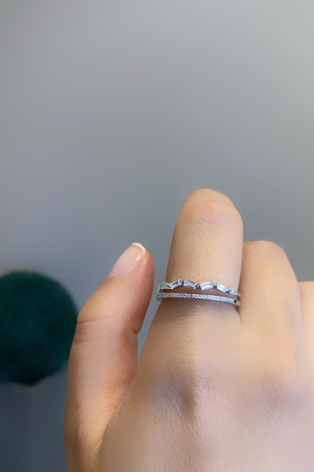 Mini Baget Zig Zag Ve İnce Taşlı İki Sıra Gümüş Yüzük
