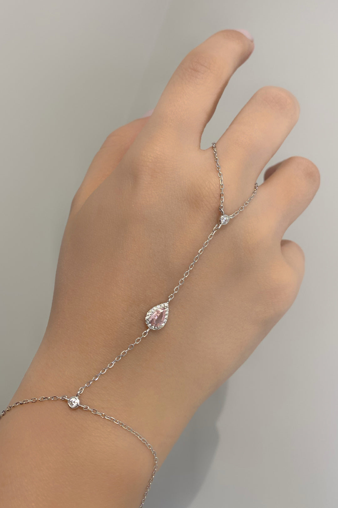 Pinky Damla Gümüş Şahmeran