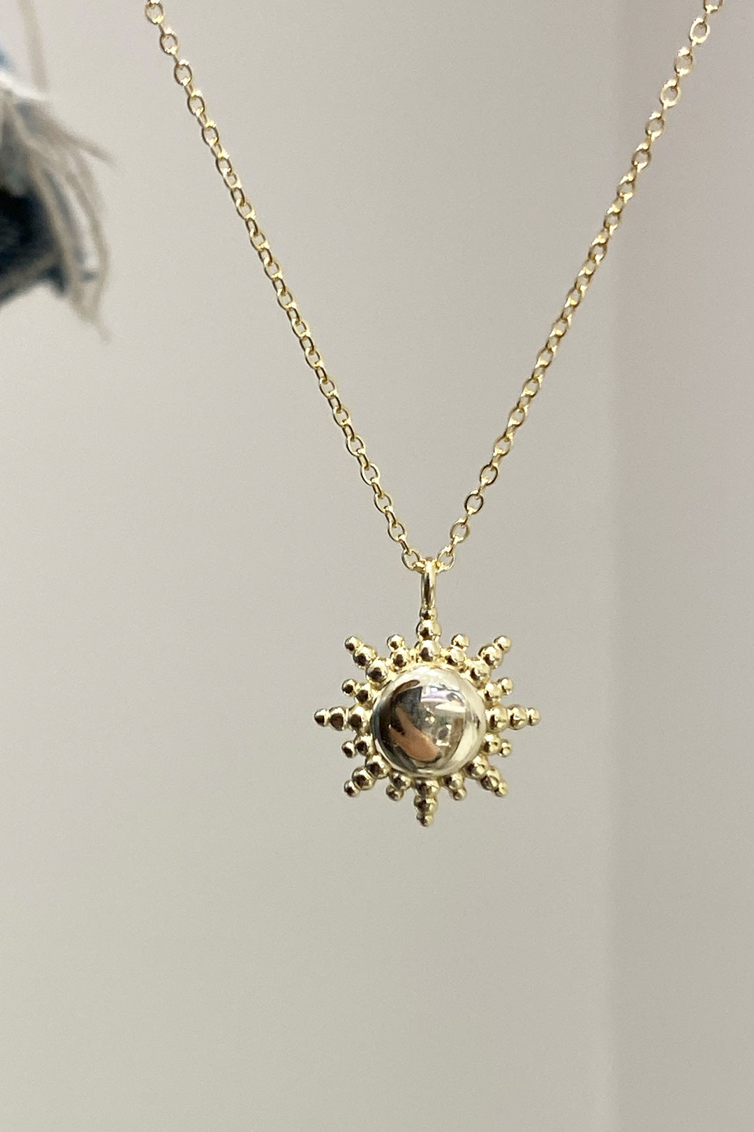 Taşsız Top Top Güneş Gümüş Kolye