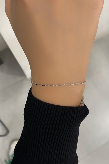 Köşeli Taşsız Sosis İnce Gümüş Bileklik