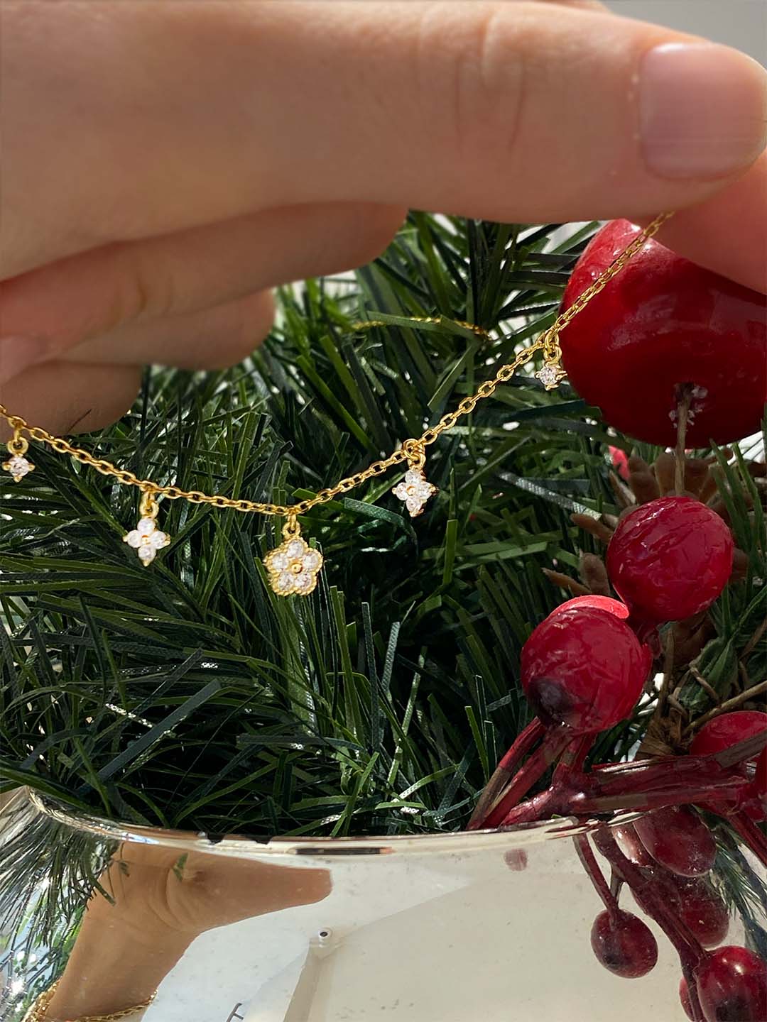 Tektaş Kare Papatya Sallantılı Gümüş Halhal