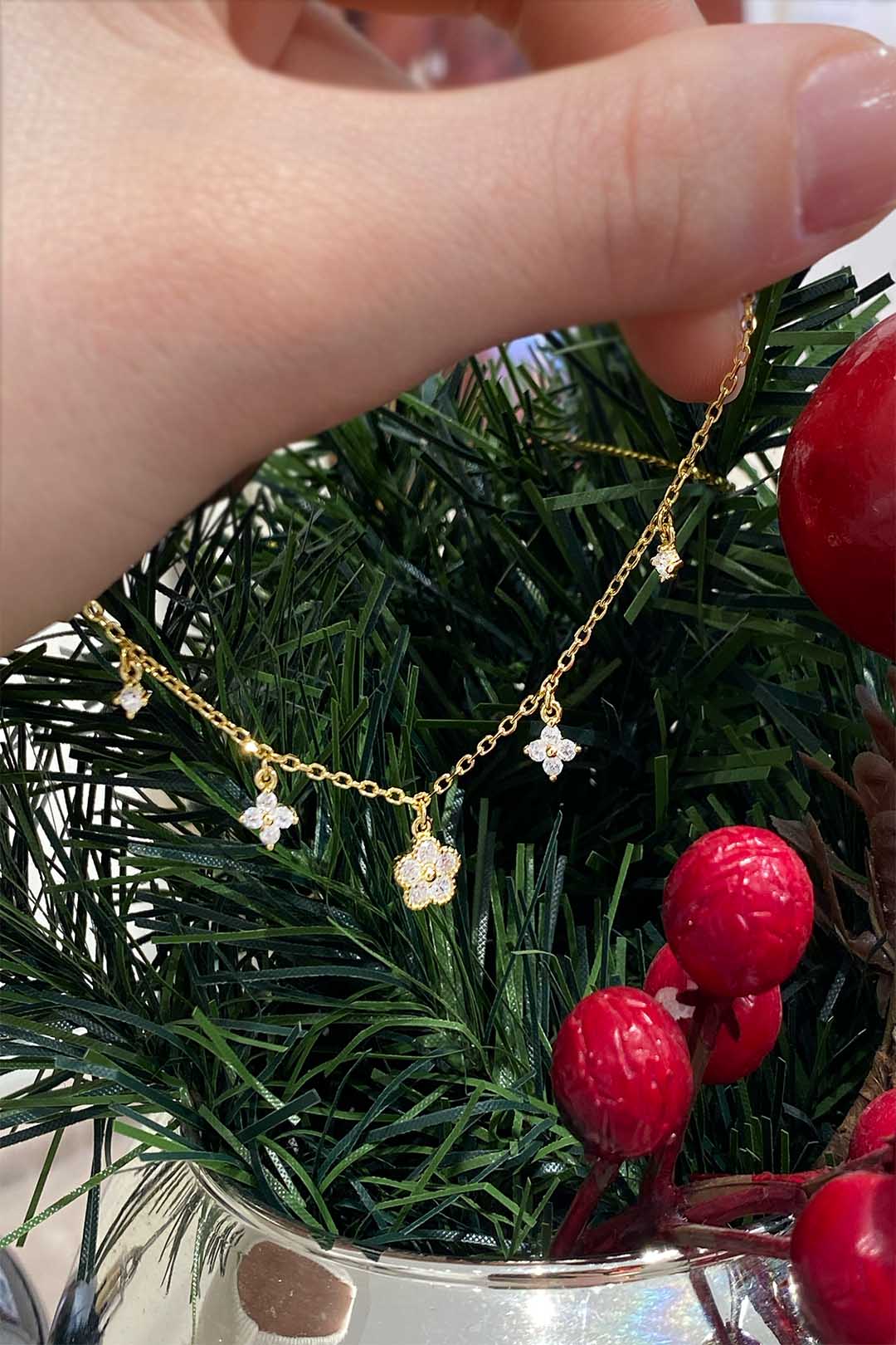 Tektaş Kare Papatya Sallantılı Gümüş Halhal