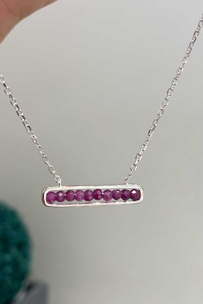 İçi Ruby Kristal Dikdörtgen Gümüş Kolye