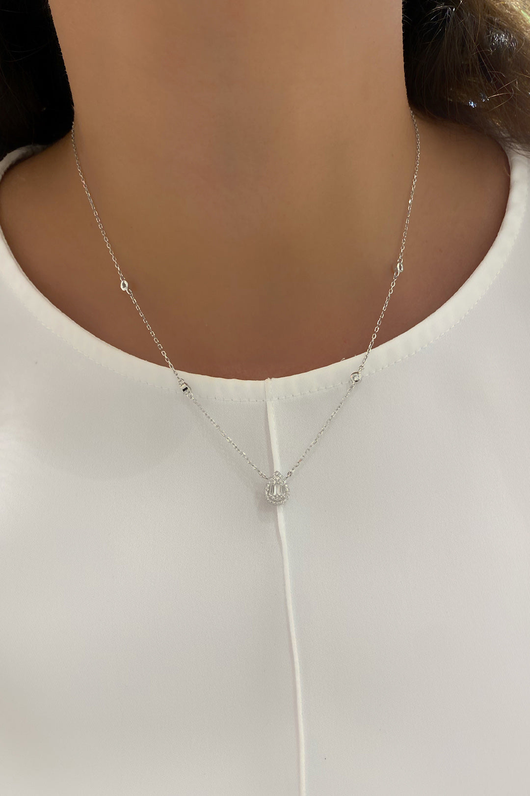 Dört Tohum Ve Damla Detay Gümüş Kolye