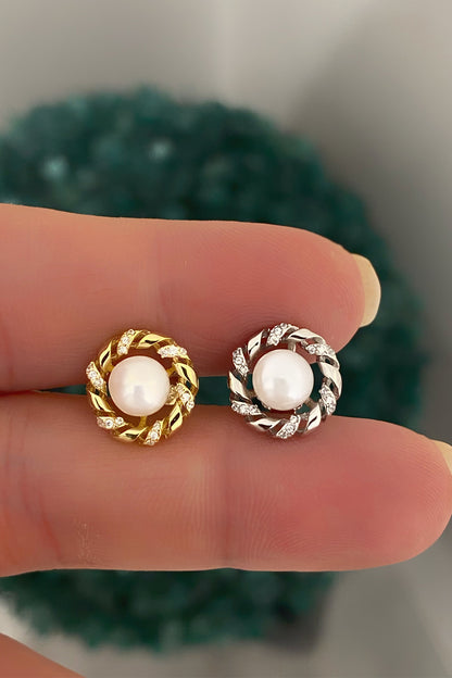 İnci Taşlı Spiral Çerçeve Gümüş Çivili Küpe