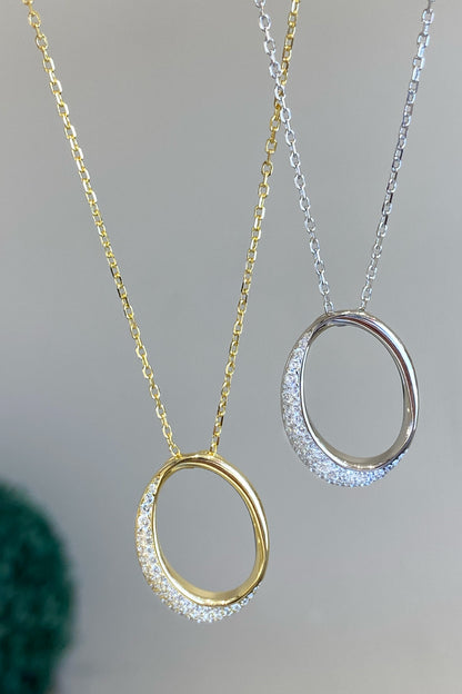 Yarısı Taşlı Oval Gümüş Kolye