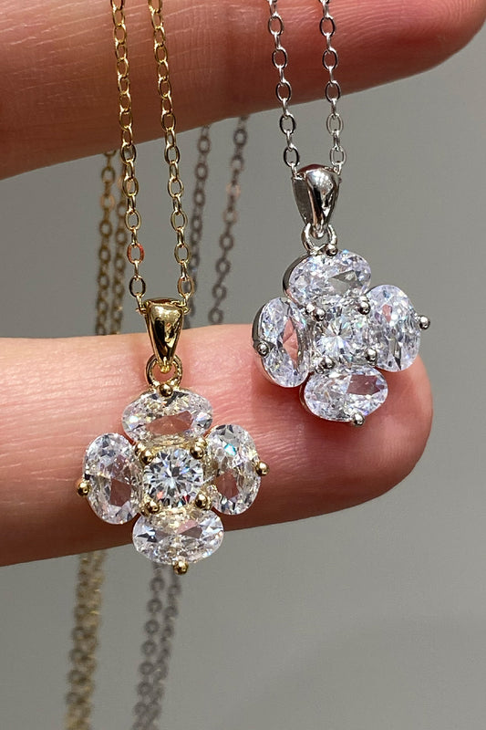 Vip Dört Oval Ve Tektaş Çiçek Gümüş Kolye