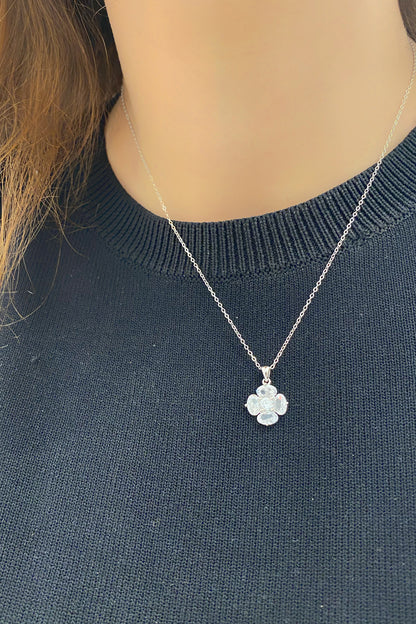 Vip Dört Oval Ve Tektaş Çiçek Gümüş Kolye