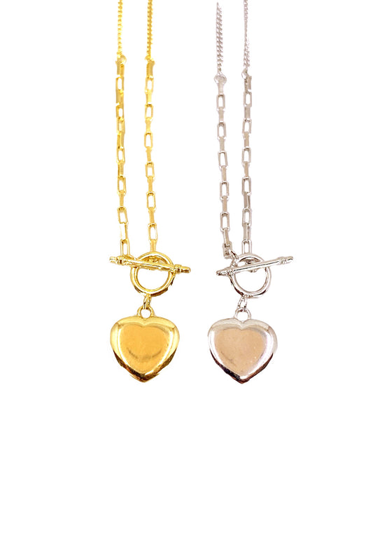 Taşsız T Kilit Kalp Gümüş Kolye