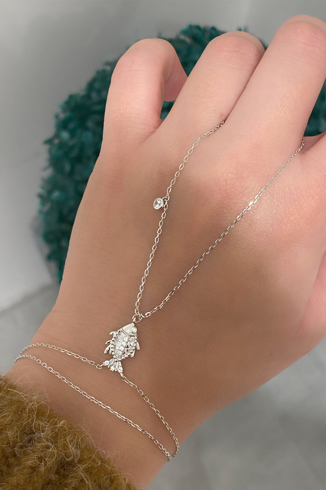 Taş Detaylı Balık Gümüş Şahmeran