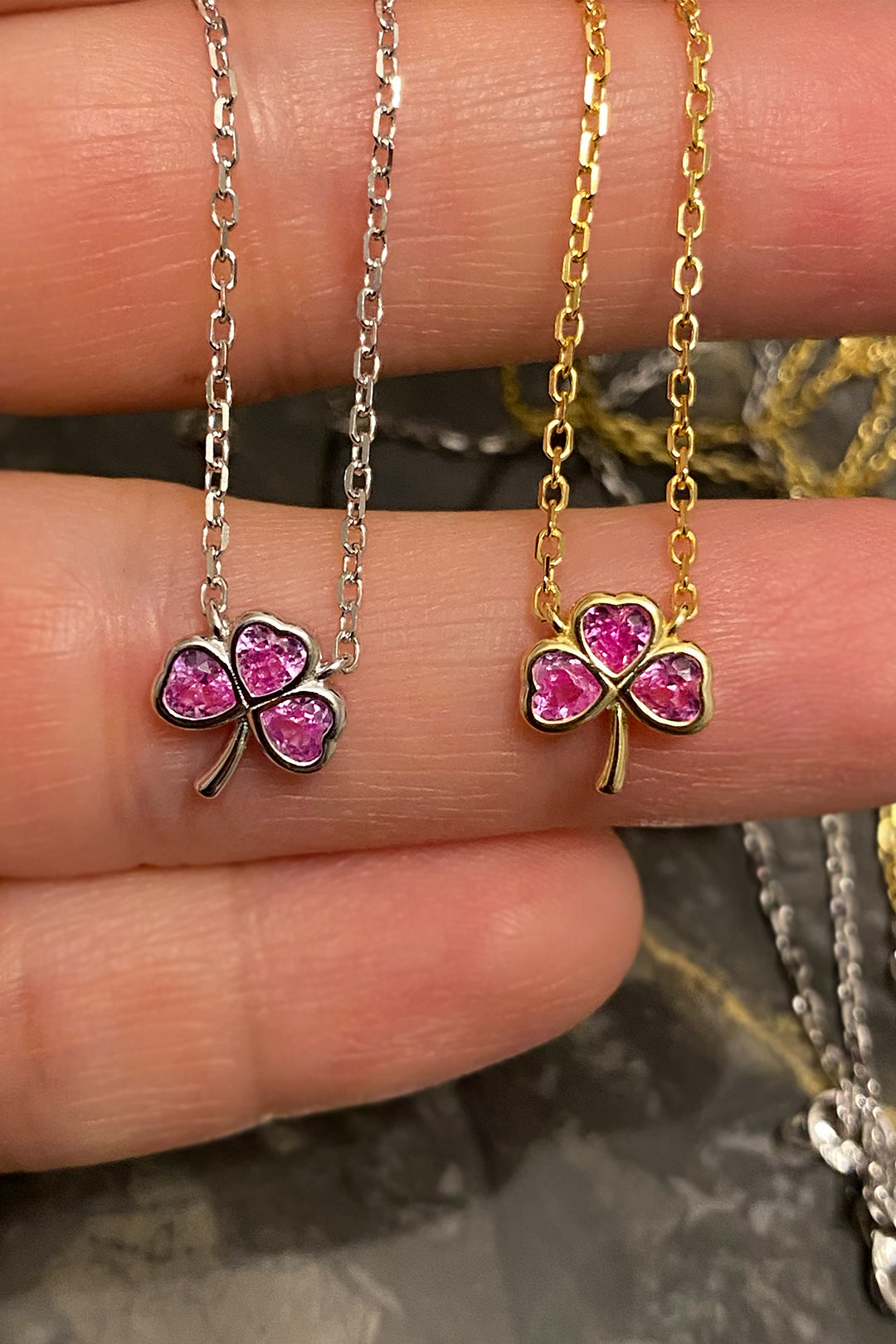 Üç Ruby Kalp Çiçek Gümüş Kolye