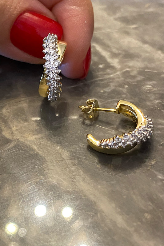 Yuvarlak Taşlı Süzme Çapraz Gümüş Açık Halka Küpe