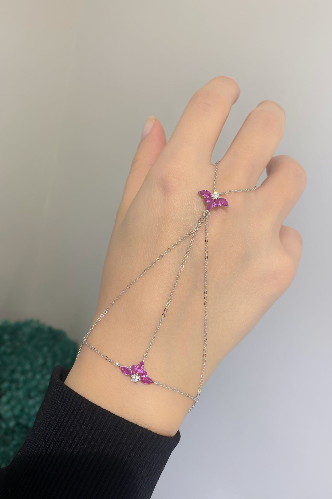 Ruby İki Lotus Gümüş Şahmeran