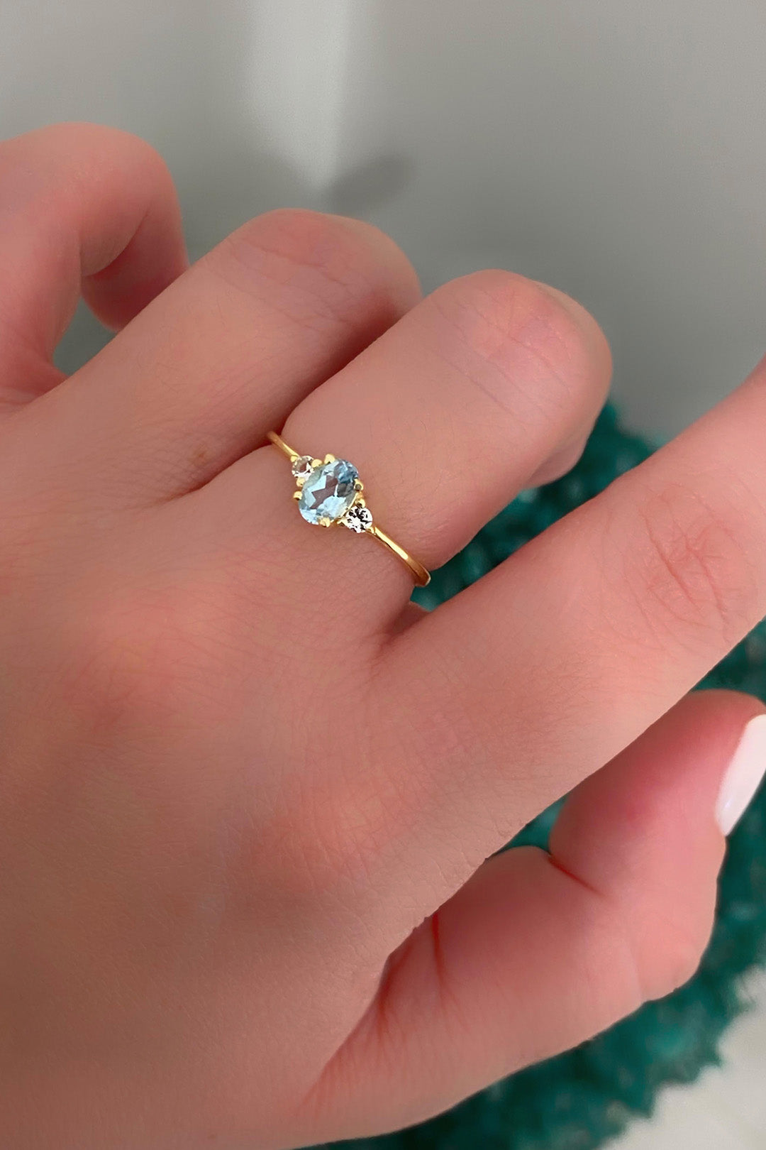 Blue Topaz Oval Gümüş Yüzük