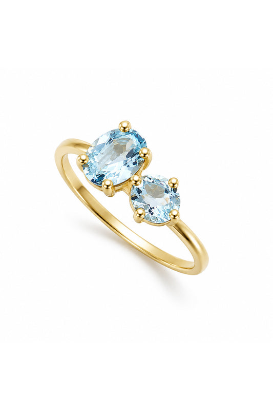 Blue Topaz Oval Ve Tektaş Gümüş Yüzük