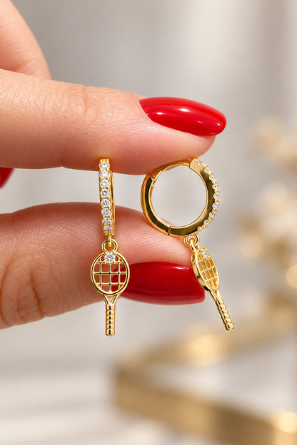 Minimal Raket Sallantılı Gümüş Küpe